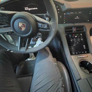 Meet your Posher, Jameson